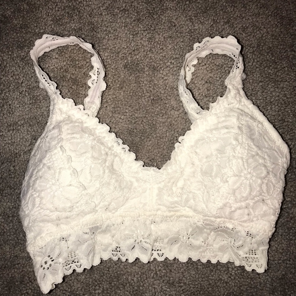 White lace bra